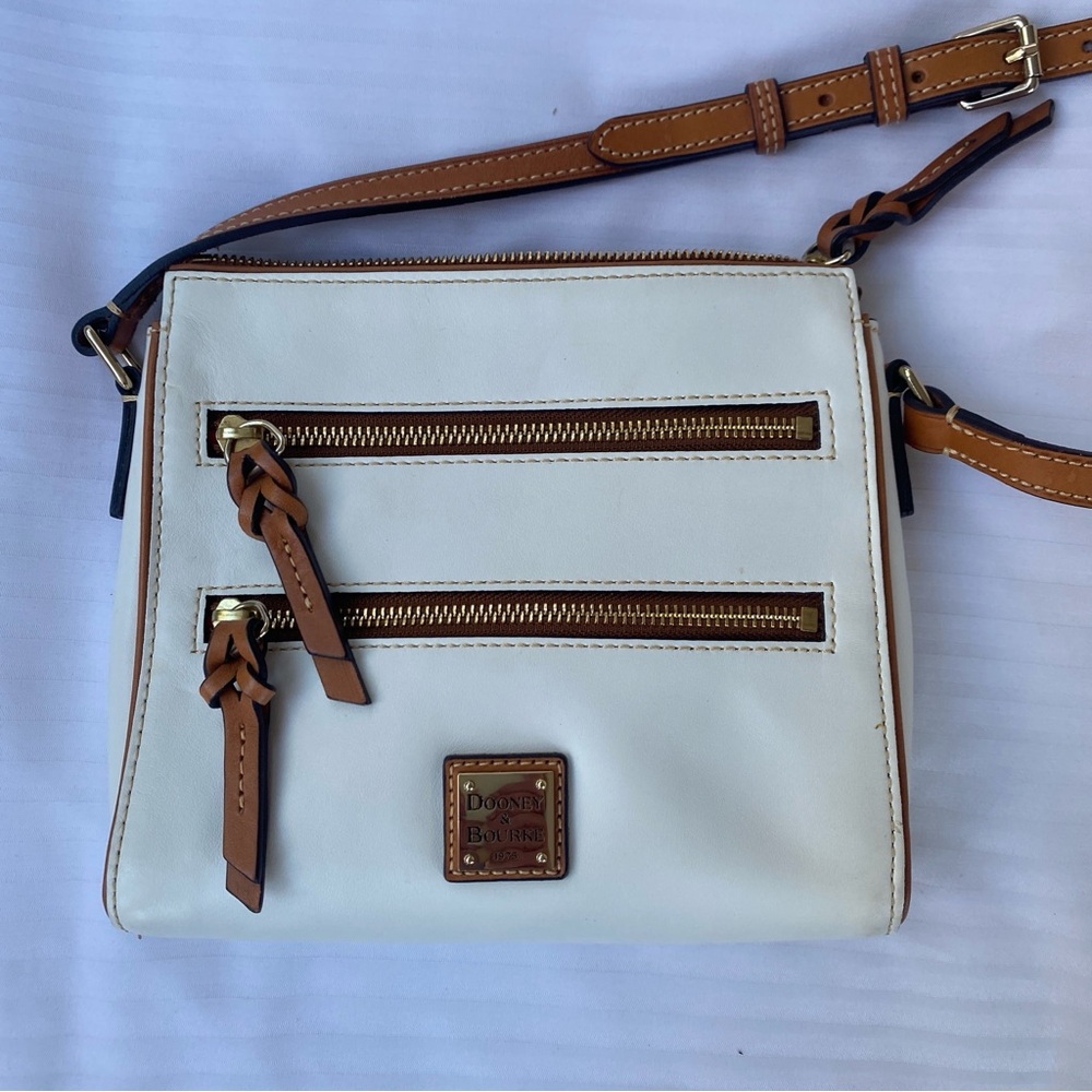 Dooney & Bourke Triple Zip Peyton White and Tan Crossbody Bag